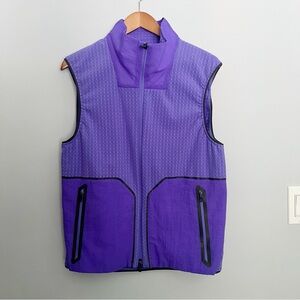 Lululemon Water-Repellent Fleece Hiking Vest
Light Electric Indigo Size Small